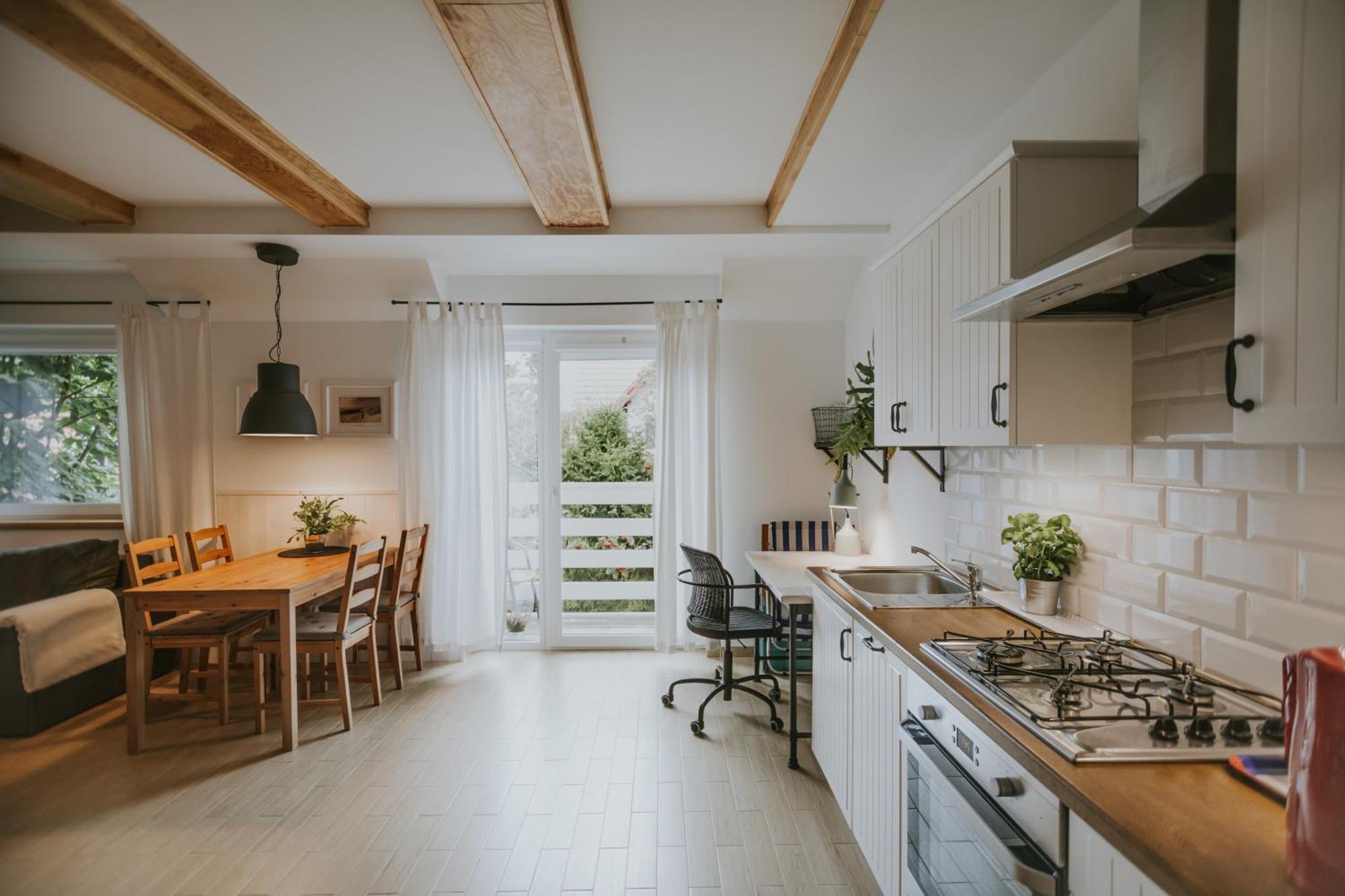 Apartamenty Marszallowka Дебки Стая снимка